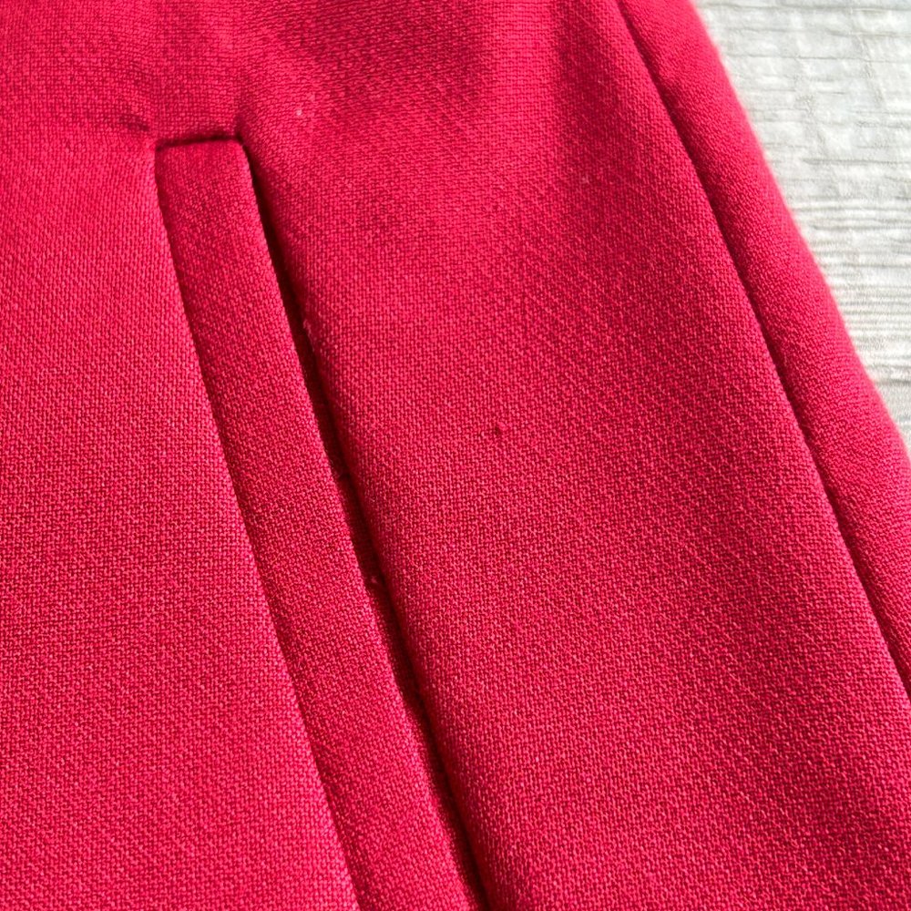 Ann Taylor Red Front Kick Pleat Skirt with POCKETS (size 4) - Picture 6 of 9